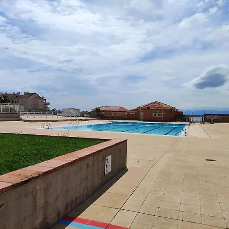 De 2 Chambres Avec Piscine Partagee Et Terrasse Amenagee A A 2 Km De La Plage Le Barcares